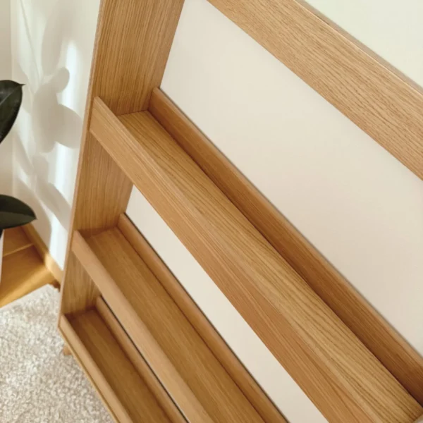 Vertical Wall-Mounted Montessori Bookshelf - Maximize Space & Inspire Reading