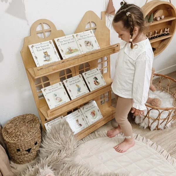 Whimsical House-Shaped Montessori Bookshelf - Spark Independence